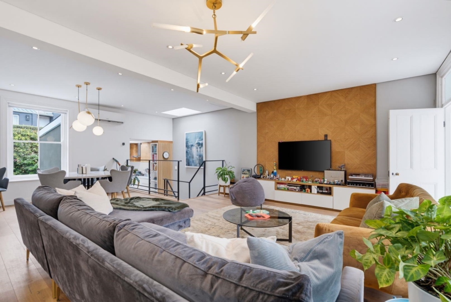2 Bedroom Property for Sale in De Waterkant Western Cape